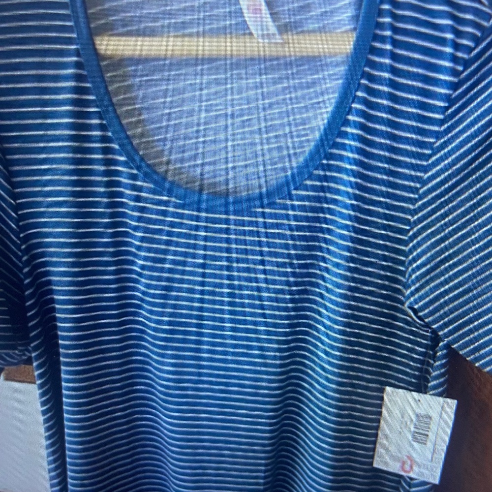 Lularoe perfect t small new with tag  stripes.
